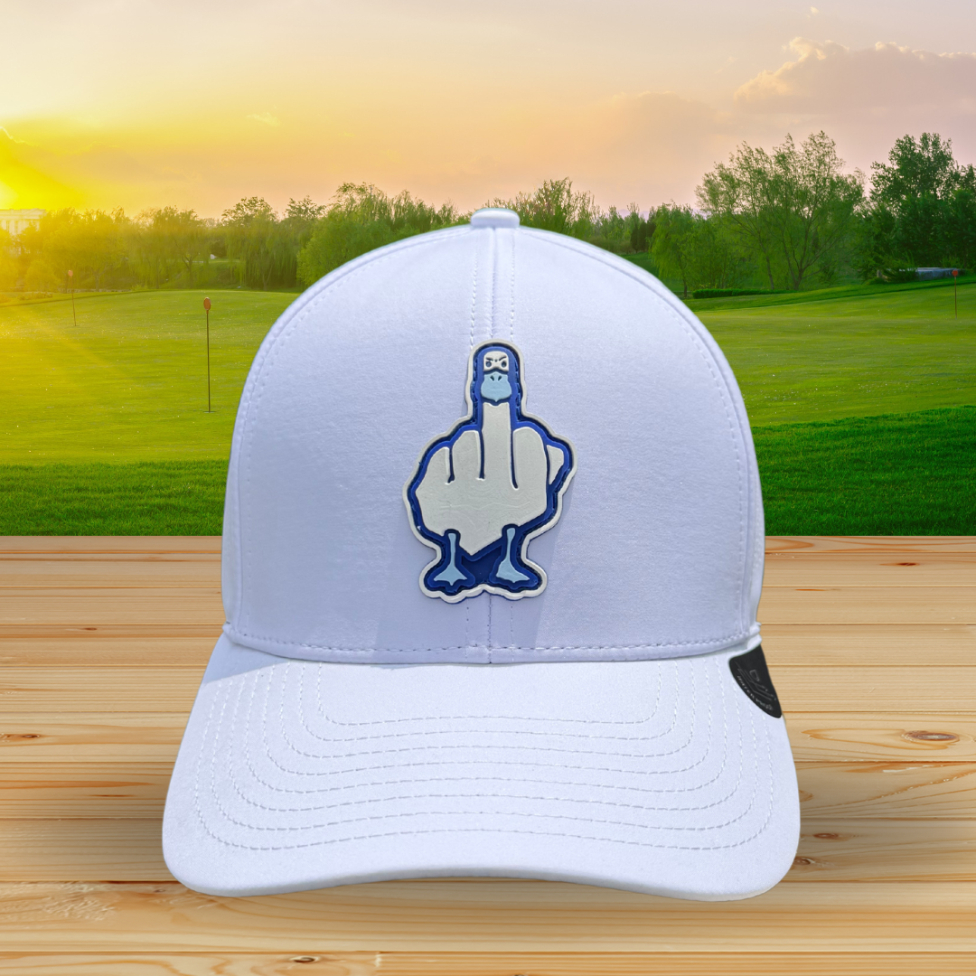 Gorra blanca logo blanco y azul