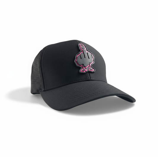 Gorra negra logo negro y rosa